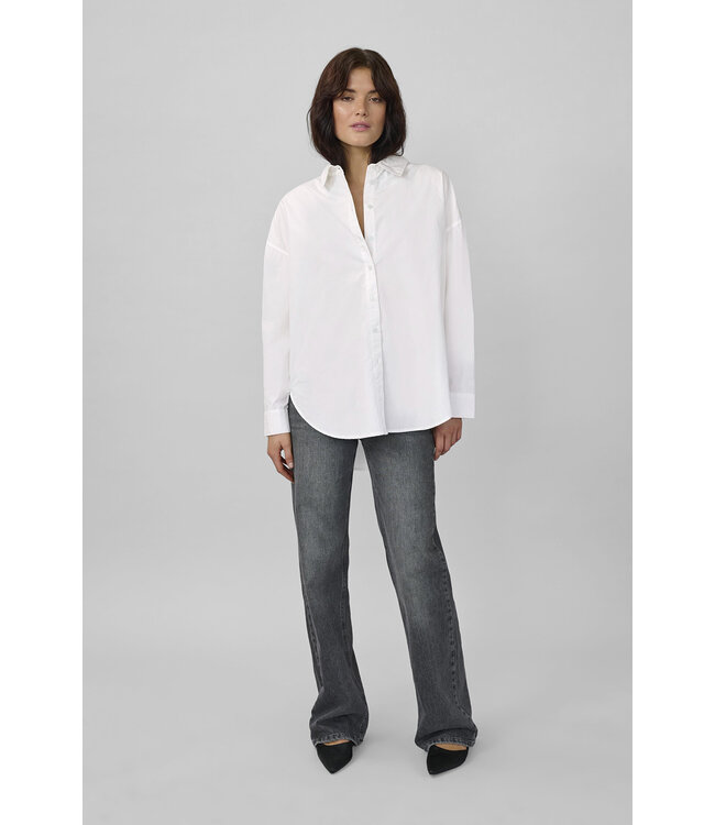 My Essential Wardrobe 10705728 03 The boxy shirt