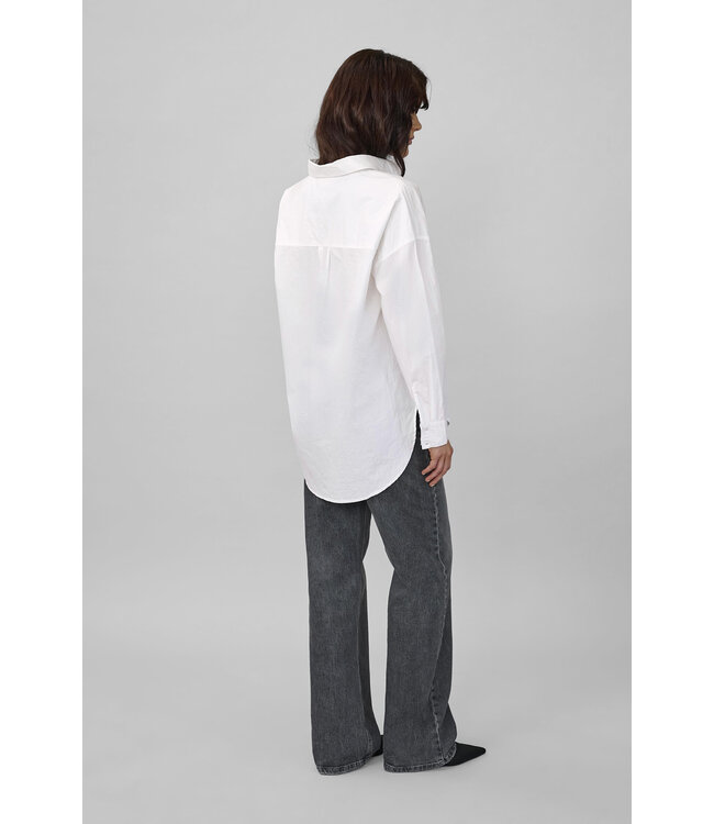 My Essential Wardrobe 10705728 03 The boxy shirt