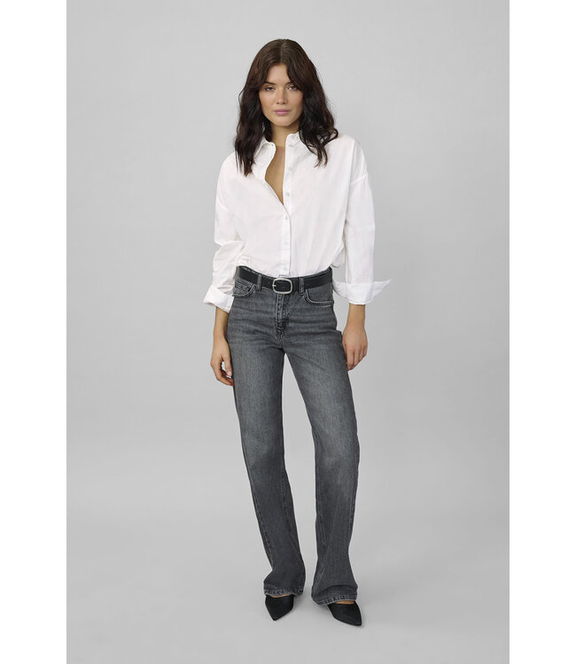 My Essential Wardrobe 10705728 03 The boxy shirt