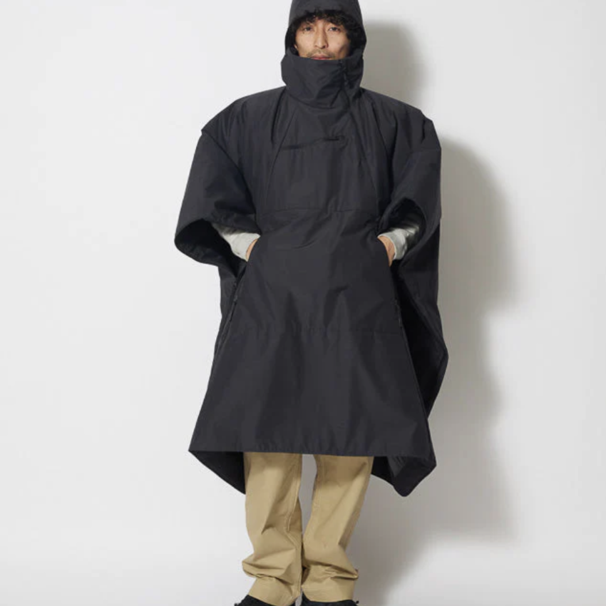 FR 2L Insulated Poncho Black - UPTOWN