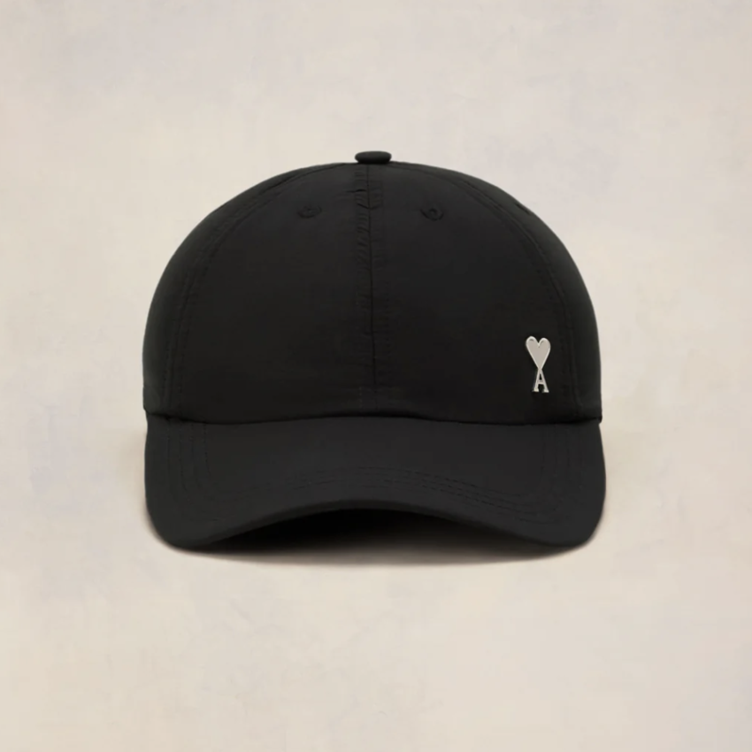 AMI De Coeur Stud Cap Black - UPTOWN