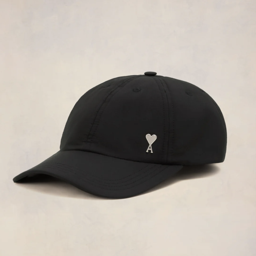 AMI De Coeur Stud Cap Black - UPTOWN