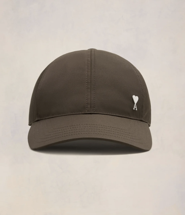 AMI Paris AMI De Coeur Stud Cap Dark Coffee