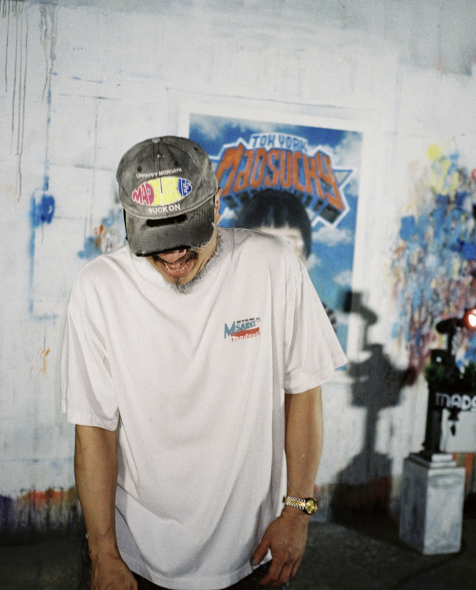SAINT MXXXXXX SS Tee Madsaki Screwdriver White
