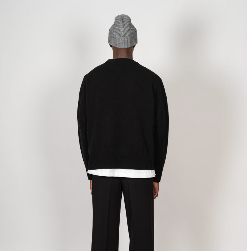 Yacaia Y0008 - Oversized Merino Cashmere Sweater Black