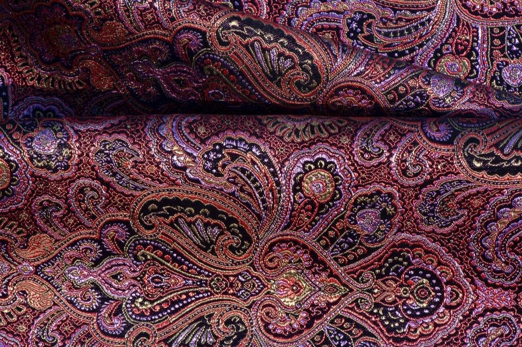 Brokaat stof, fancy paisley zwart gekleurd