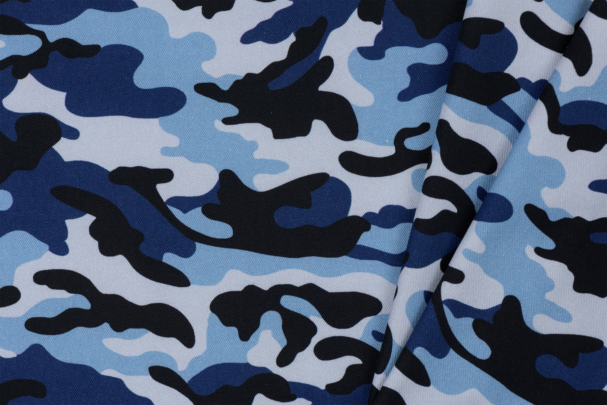 vorst cliënt Beïnvloeden Camouflage stof met blauwe camouflageprint bestel bij Stoffen Online -  Stoffen Online