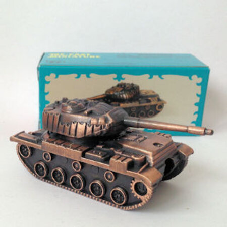 Bleistiftspitzer Tank 8cm in Box