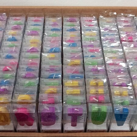 Kaarsen incl display -A-Z Alfabeth Kaarsen incl display 390pcs