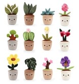 Plush 14cm plants 12 assorted in display