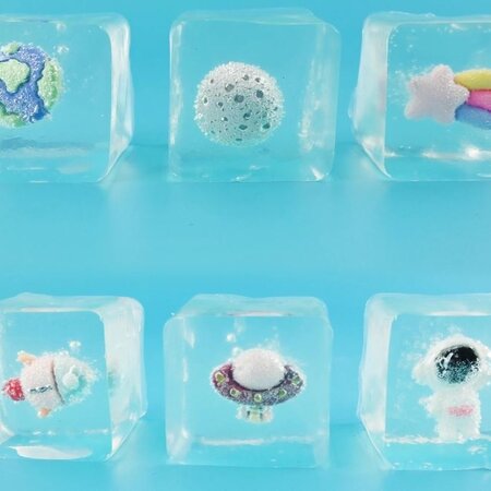 Squeeze Ice Cube 4cm - Space 50gr.