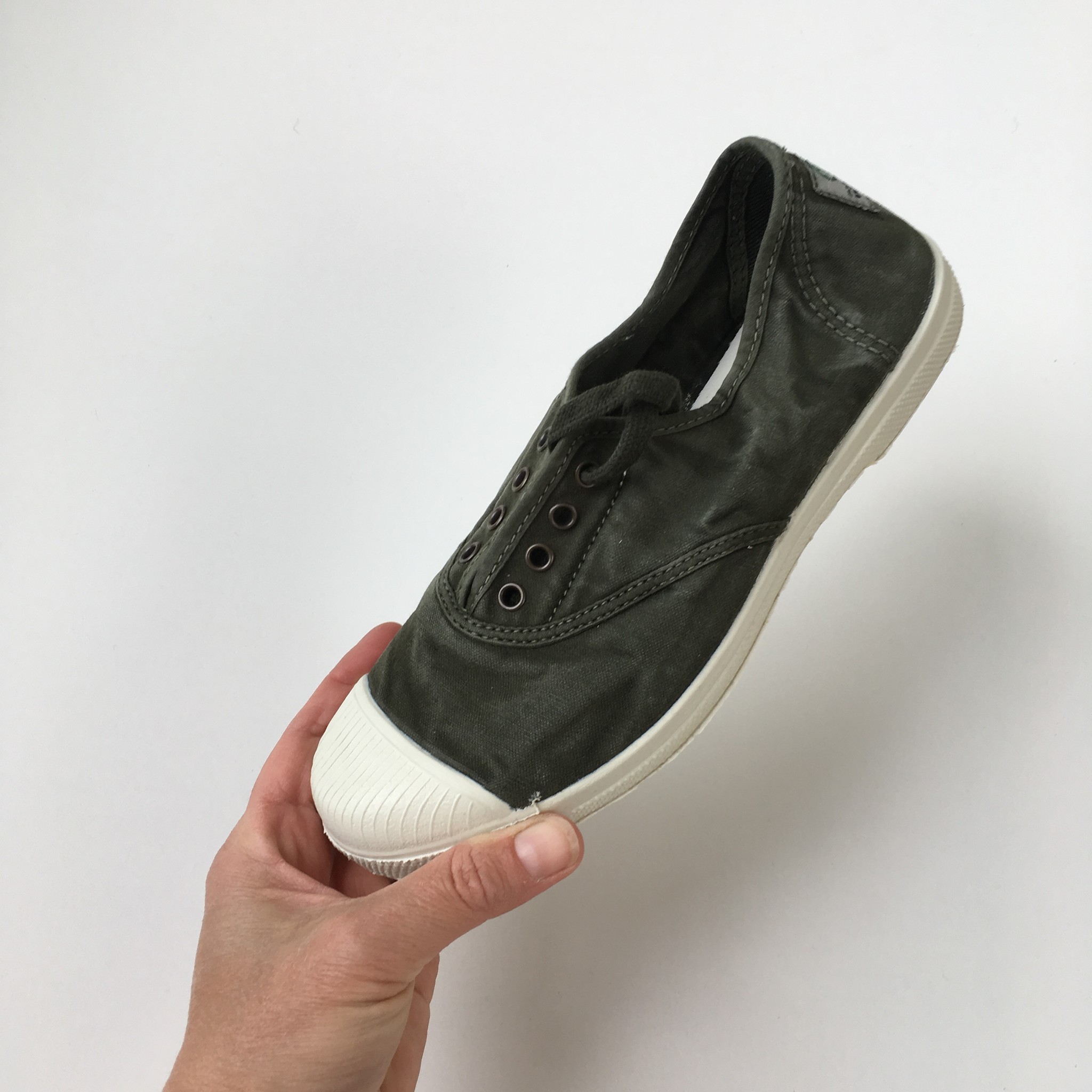 NATURAL WORLD - eco sneakers women - 100% organic cotton / 100% natural rubber -  stone washed khaki groen