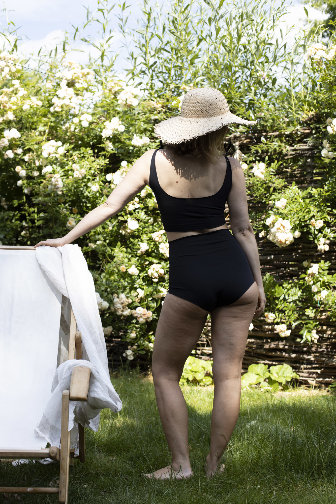 Isole e Vulcani  naadloze dames bikini retro DUE PEZZI -  bio jersey katoen met stretch - zwart - S tm L