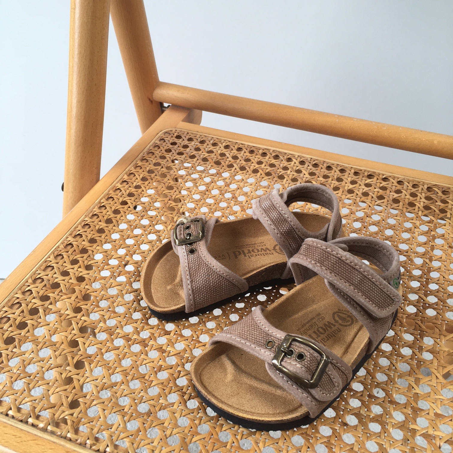 Vegan kurk sandalen kind/ kindersandalen, bio sandaal beige - Truly Wooly  Kids - duurzame babykleding \u0026 kinderkleding