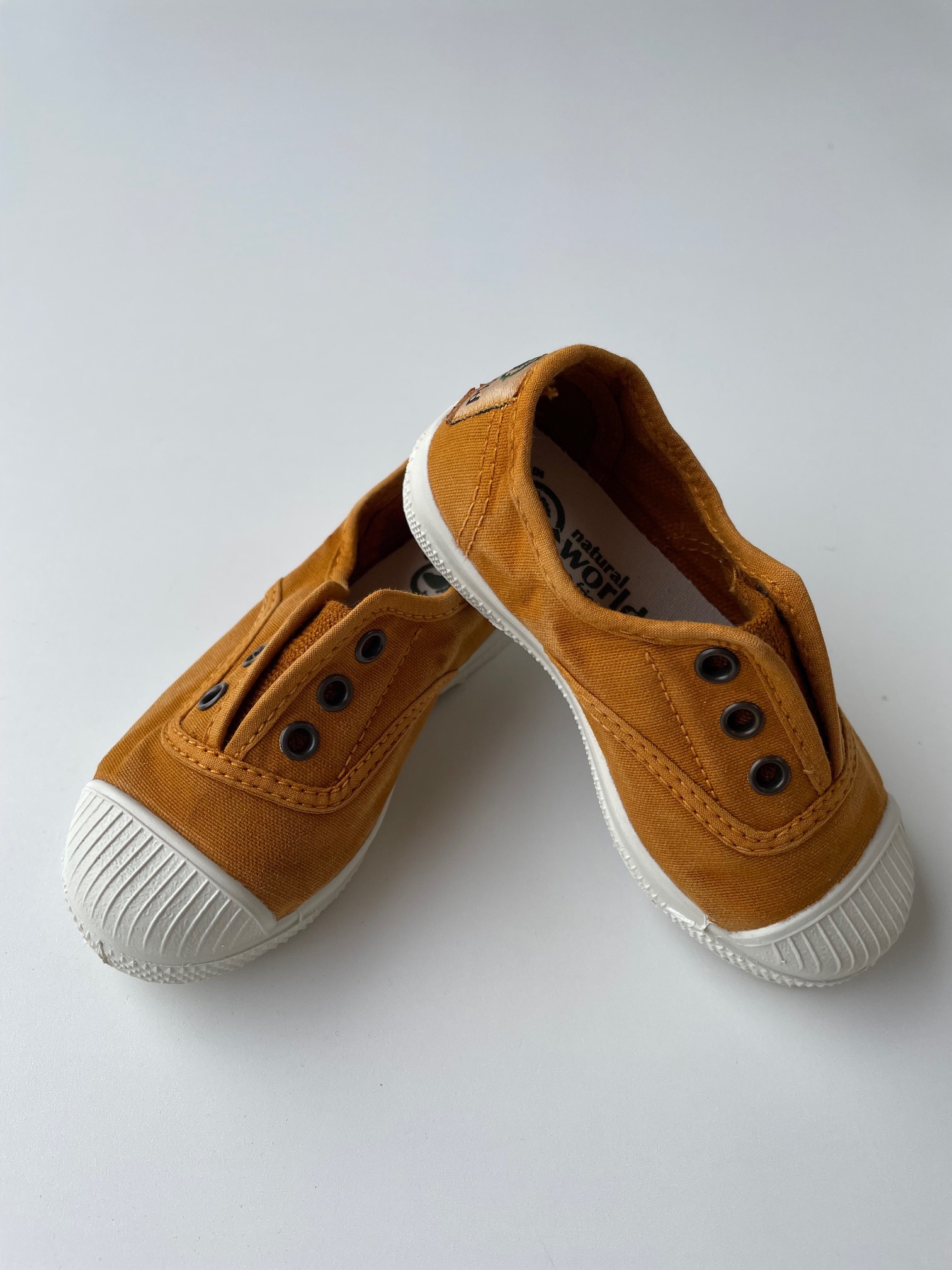 NATURAL WORLD eco kids sneakers OLD LAVANDA - organic cotton - stone washed ochre - 21 to 34