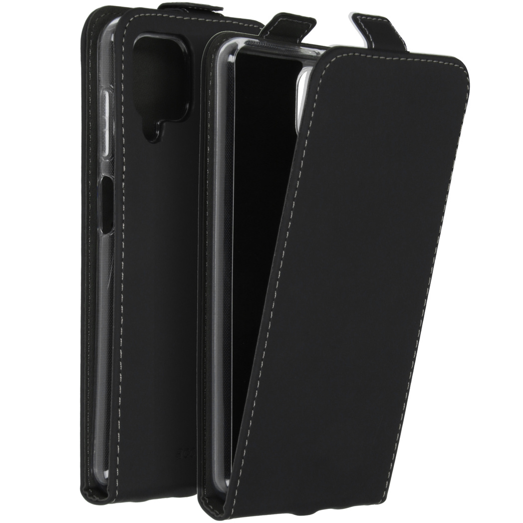 Accezz Flip Case für das Samsung Galaxy A12