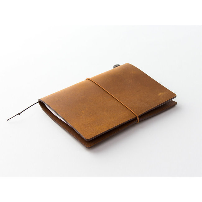TRAVELER'S notebook Camel (Passport Size)