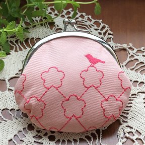 MINI PURSE GAMAGUCHI BUSH WARBLER AMONG PLUM FLOWERS