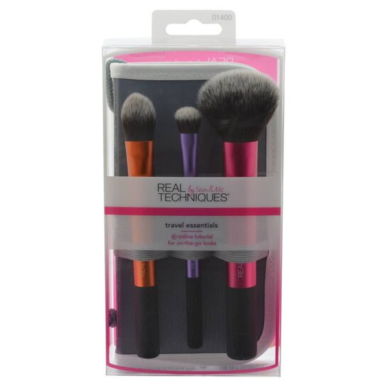 Real Techniques Travel Essentials Set