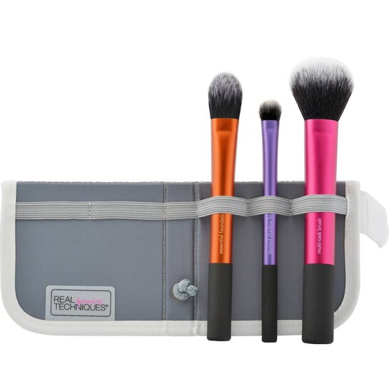 Real Techniques Travel Essentials Set