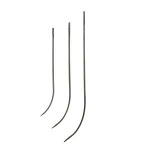 Triangular suture needle curved