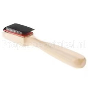 Skin distributor - roughening brush
