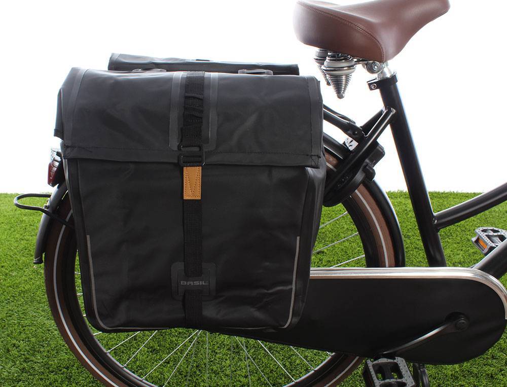 Religieus heet Inferieur Basil Dubbele fietstas Urban Dry Double bag 50L Solid black -  Fietsparadijs.com
