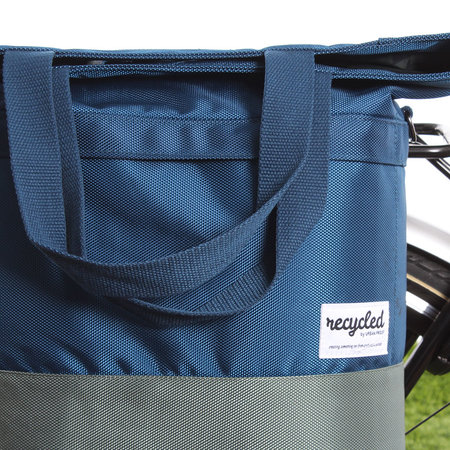 Urban Proof Shopper fietstas 20L Recycled - Blauw/Groen