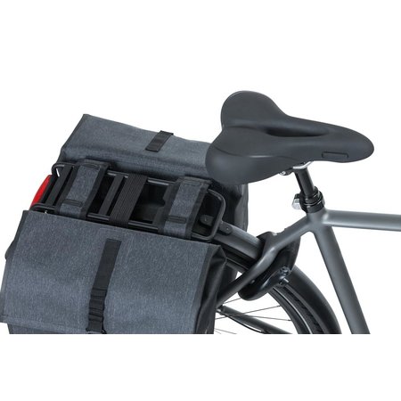 Basil Dubbele fietstas Urban Dry Double bag 50L Charcoal Melee