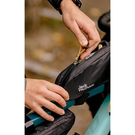 Jack Wolfskin Frametas Morobbia Tube Bag 0,7L Flash Black