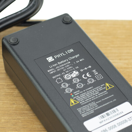 Phylion Acculader e-bike 36V 2A