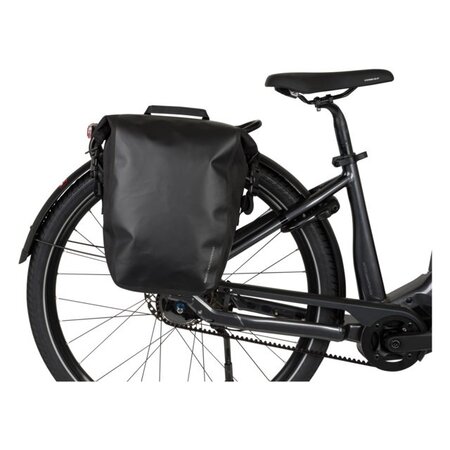 AGU Enkele fietstas Shelter Clean Medium 17L Zwart CG - Waterdicht