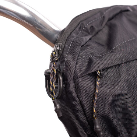 Dakine Schoudertas Joey Oval Crossbody Black
