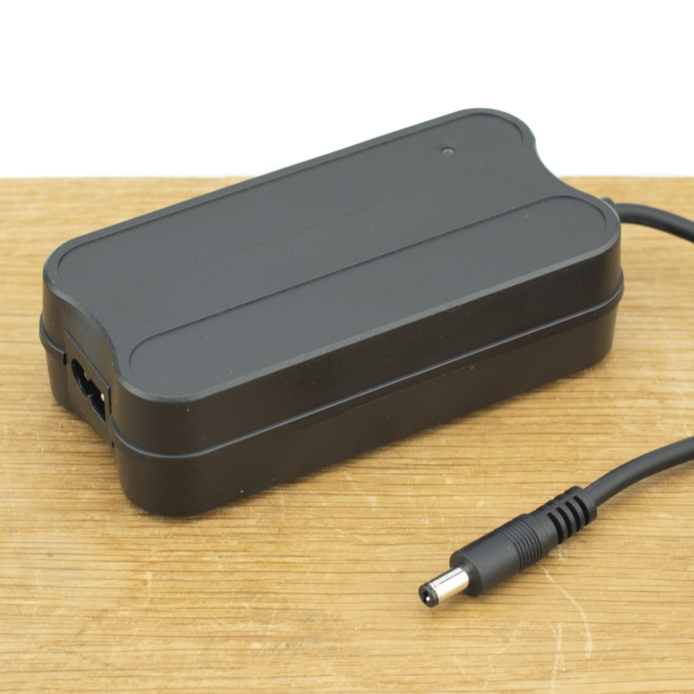Fiets acculader lithium 24V 2A | 5,5 x 2,1 mm pin afbeelding