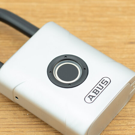 ABUS Hangslot Touch 57/50 met 8KS Chain - Vingerafdrukslot met ketting