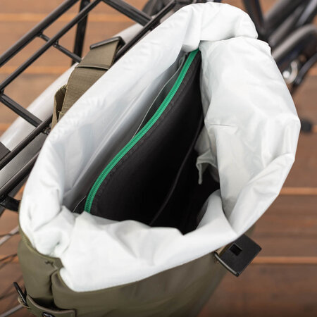 Basil Enkele fietstas SoHo Nordlicht MIK Studs 17L Mosgroen