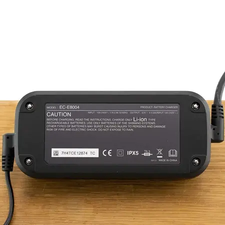 Shimano STEPS acculader EC-E8004