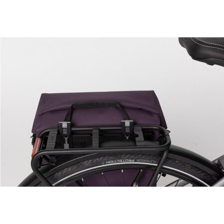 AGU Enkele fietstas Clean Shelter Medium 17L Purple Velvet CG  - Waterdicht