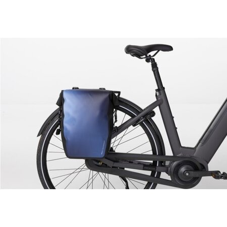 AGU Enkele fietstas Clean Shelter Medium 17L Gradient Blue CG  - Waterdicht