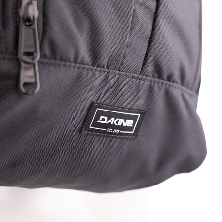 Dakine Rugtas Cosmo 6,5L Black