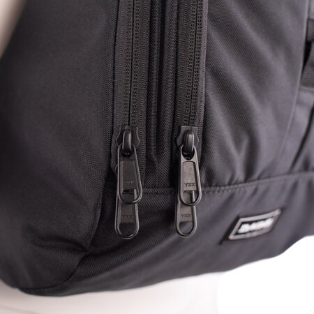 Dakine Rugtas Cosmo 6,5L Black