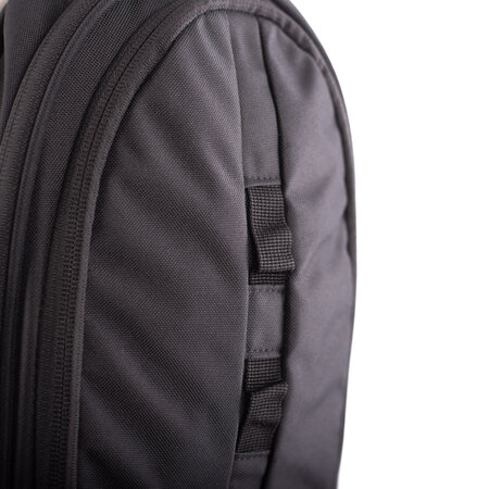 Dakine Rugtas Cosmo 6,5L Black
