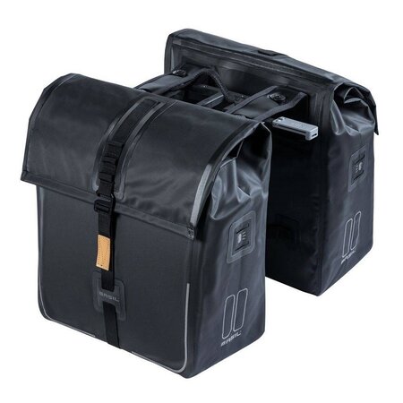 Basil Dubbele fietstas Urban Dry MIK 2.0 50L Zwart