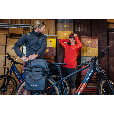 ONE Bikeparts Enkele fietstas RC. Bag 30 met AVS -Set van twee tassen