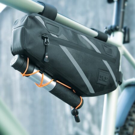 SKS Germany Frametas Explore 2,4L Zwart