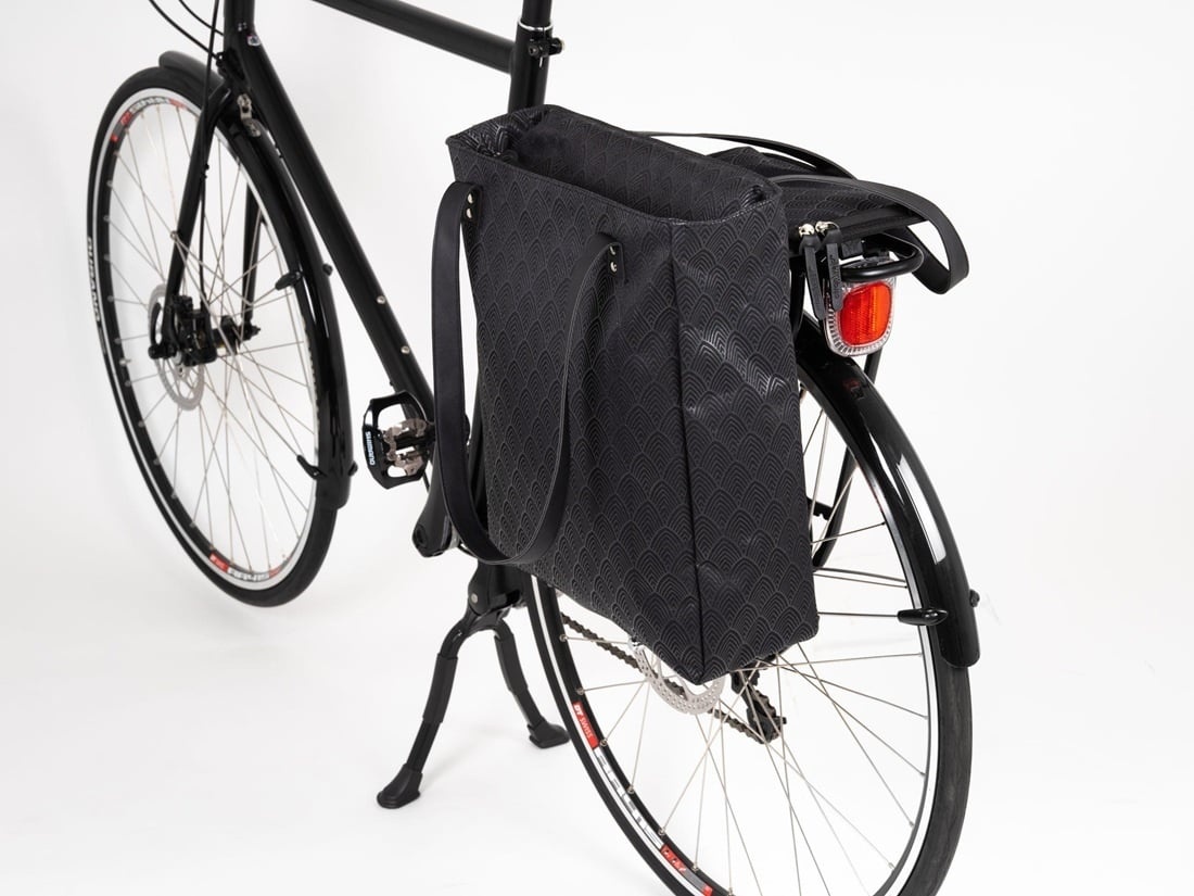Enkele fietstas Bella Tote Bag AVS 13L Black Leaf