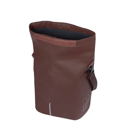 Basil Enkele fietstas City Shopper MIK Hooks 16L Bruin