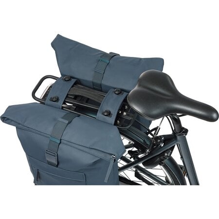 Basil Dubbele fietstas Brooklyn MIK 2.0 41L Marineblauw