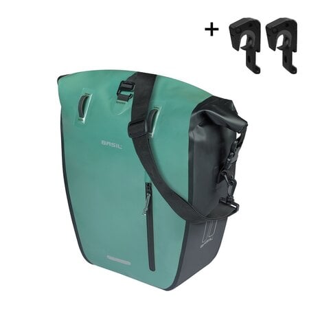 Basil Enkele Fietstas Rivo Tarpaulin L MIK Hooks 25-31L Zilvergroen/Zwart - Waterdicht