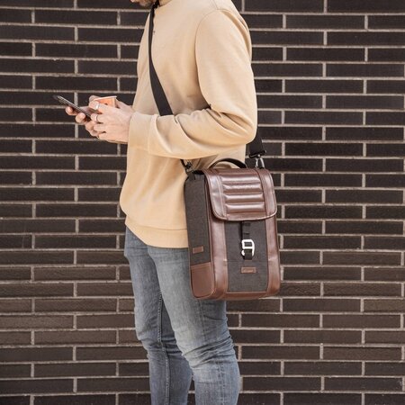 Shad Stuurtas Genuine Mail Bag 8L Brussels Chocolate